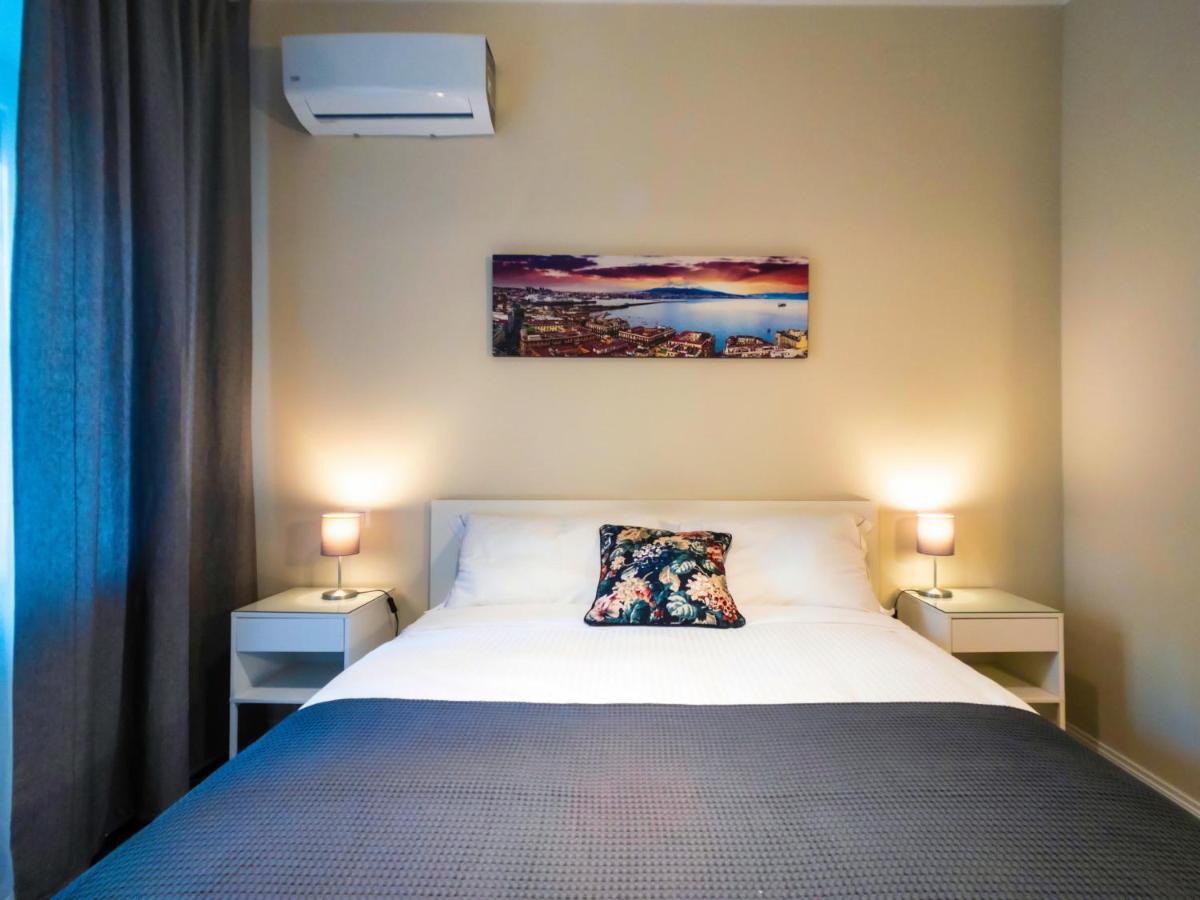 Silia House Napoli Centro Hotel Bagian luar foto