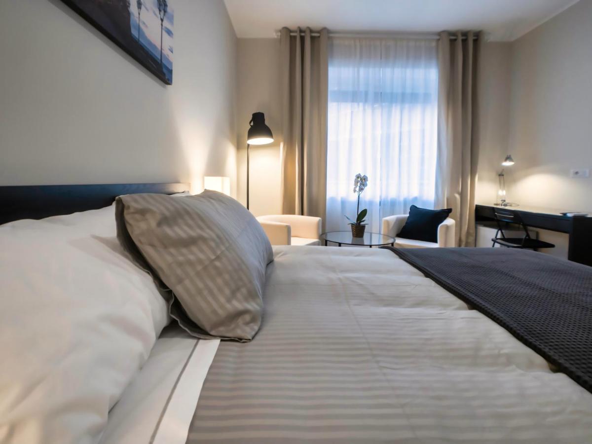 Silia House Napoli Centro Hotel Bagian luar foto