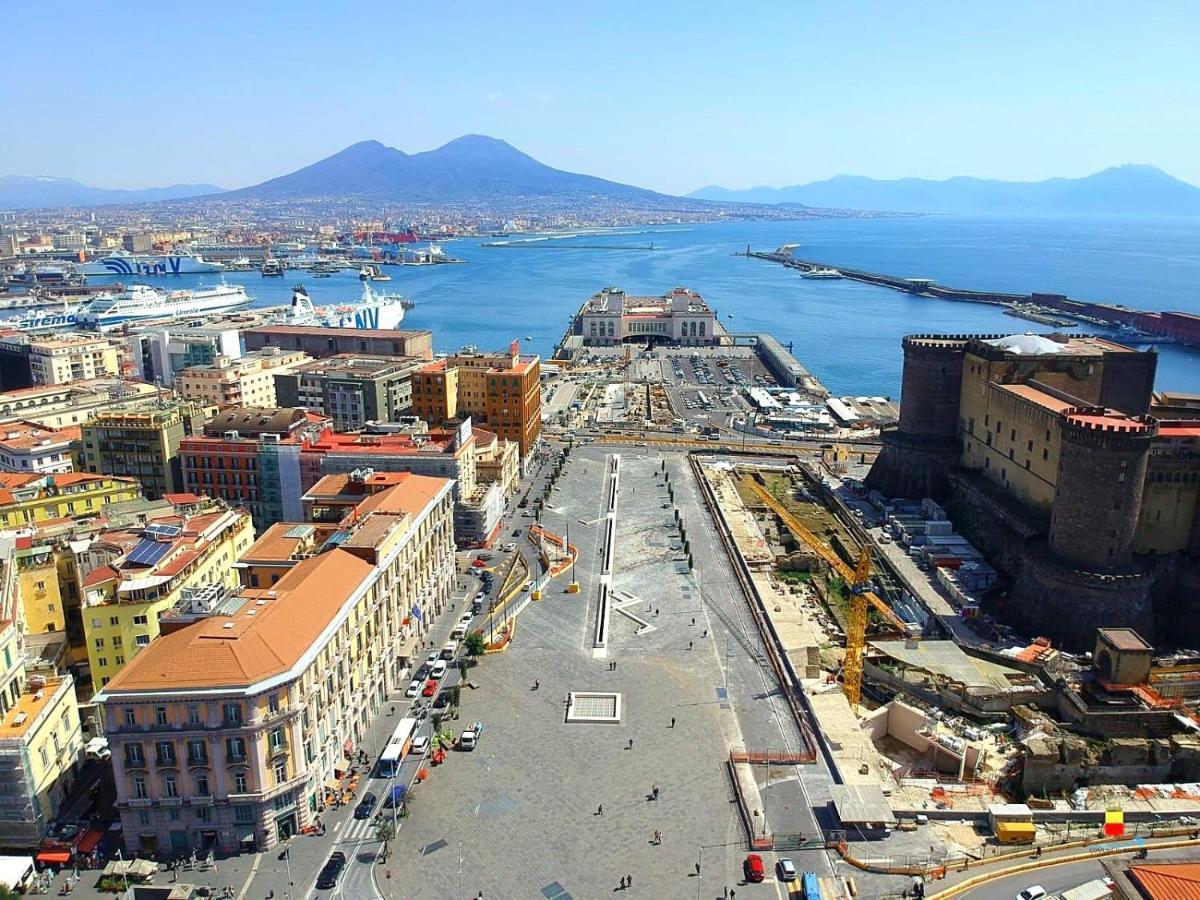 Silia House Napoli Centro Hotel Bagian luar foto