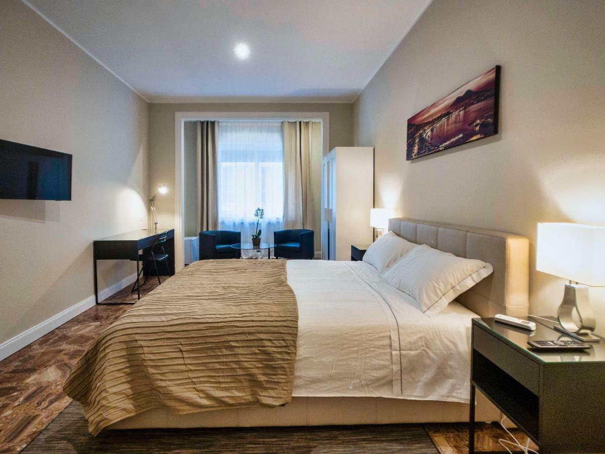 Silia House Napoli Centro Hotel Bagian luar foto